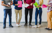 Réorientation professionnelle des jeunes : quête de sens, instabilité et contrastes sectoriels